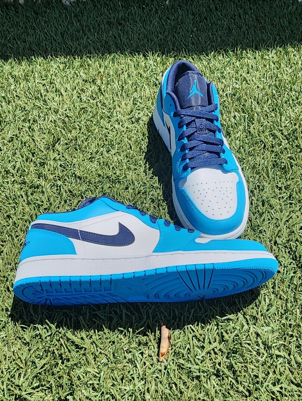 Nike Air Jordan 1 Low"UNC" - White & Light Blue with Navy Swoosh - Picture 7 of 11